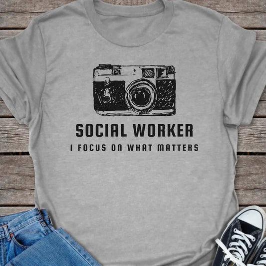 Focus On T-shirt